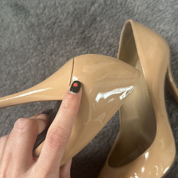 Stuart Weitzman Nude Heels size 7 - Picture 9 of 10